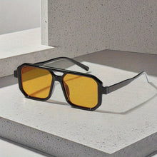 Laden Sie das Bild in den Galerie-Viewer, Fashion Sonnenbrille mit orangen Gläsern