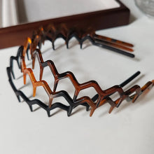 Laden Sie das Bild in den Galerie-Viewer, Haarreifen für Männer