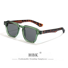 Laden Sie das Bild in den Galerie-Viewer, CATERSIDE HERREN-SONNENBRILLE – KLARER STYLE. STARKE AUSSTRAHLUNG.