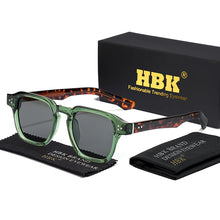 Laden Sie das Bild in den Galerie-Viewer, CATERSIDE HERREN-SONNENBRILLE – KLARER STYLE. STARKE AUSSTRAHLUNG.