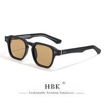 Laden Sie das Bild in den Galerie-Viewer, CATERSIDE HERREN-SONNENBRILLE – KLARER STYLE. STARKE AUSSTRAHLUNG.