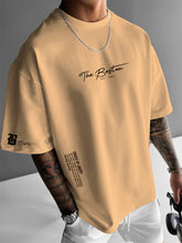 Laden Sie das Bild in den Galerie-Viewer, BAGGY TREND-SHIRT MIT ANGESAGTEN SLOGAN PRINTS - BARBER TRENDS WORLD