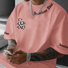 Laden Sie das Bild in den Galerie-Viewer, TRENDY BAGGY LA T-SHIRT - BARBER TRENDS WORLD