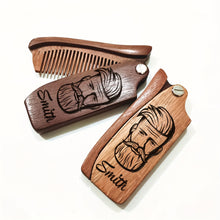 Laden Sie das Bild in den Galerie-Viewer, EDLER PERSONALISIERBARER BARTKAMM AUS SANDELHOLZ - BARBER TRENDS WORLD