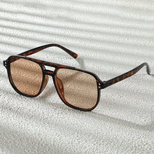 Laden Sie das Bild in den Galerie-Viewer, MEGA TREND-SONNENBRILLEN FÜR MÄNNER MIT FARBIGEN GLÄSERN! - BARBER TRENDS WORLD