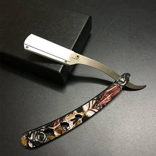 Laden Sie das Bild in den Galerie-Viewer, ROCK´N ROLL RASIERMESSER AUS EDELSTAHL MIT TOTENKOPF PRINTS - BARBER TRENDS WORLD