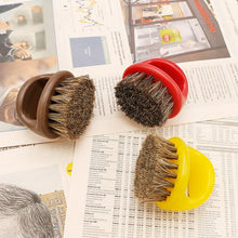 Laden Sie das Bild in den Galerie-Viewer, DIESE PROFESSIONELLE BART- UND BARBER-BÜRSTE IST EIN ECHTER KLASSIKER - BARBER TRENDS WORLD