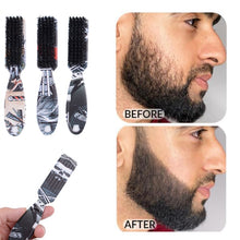 Laden Sie das Bild in den Galerie-Viewer, PROFESSIONELLE BARTBÜRSTEN MIT ORIGINELLEN BARBER COMIC PRINTS - BARBER TRENDS WORLD