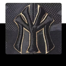 Laden Sie das Bild in den Galerie-Viewer, FASHION BASEBALL-CAP IM CAMOUFLAGE LOOK - BARBER TRENDS WORLD