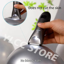 Laden Sie das Bild in den Galerie-Viewer, WASSERFESTER HI-TEC INTIMRASIERER VON BLADELOCK - BARBER TRENDS WORLD