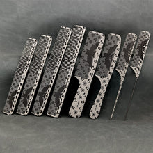 Laden Sie das Bild in den Galerie-Viewer, PROFI-KÄMME AUS DEM BARBER SHOP MIT FLEDERMAUS GRAVUR! - BARBER TRENDS WORLD