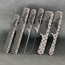 Laden Sie das Bild in den Galerie-Viewer, PROFI-KÄMME AUS DEM BARBER SHOP MIT FLEDERMAUS GRAVUR! - BARBER TRENDS WORLD