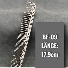Laden Sie das Bild in den Galerie-Viewer, PROFI-KÄMME AUS DEM BARBER SHOP MIT FLEDERMAUS GRAVUR! - BARBER TRENDS WORLD