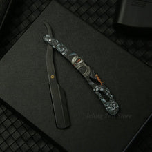 Laden Sie das Bild in den Galerie-Viewer, BARBER SHOP PROFI-RASIERMESSER MIT COOLEN TOTENKOPF- ODER CLOWN-PRINTS - BARBER TRENDS WORLD