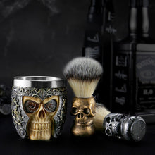 Laden Sie das Bild in den Galerie-Viewer, ROCK'N'ROLL RASIERPINSEL & SCHALE IN COOLER TOTENKOPF-OPTIK - BARBER TRENDS WORLD
