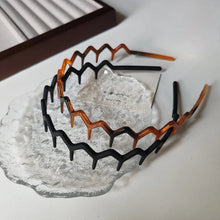 Laden Sie das Bild in den Galerie-Viewer, Haarreifen für Männer hellbraun - schwarz
