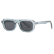 Laden Sie das Bild in den Galerie-Viewer, BARBER ICON SUNGLASSES - BARBER TRENDS WORLD

