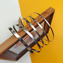 Laden Sie das Bild in den Galerie-Viewer, SCHLICHTE METALL-HAARREIFEN FÜR MÄNNER - BARBER TRENDS WORLD
