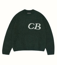 Laden Sie das Bild in den Galerie-Viewer, STRICKPULLOVER „CB“ – MINIMALISMUS MIT STATEMENT - BARBER TRENDS WORLD
