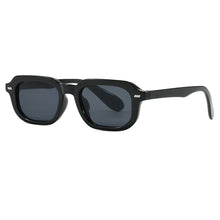 Laden Sie das Bild in den Galerie-Viewer, BARBER ICON SUNGLASSES - BARBER TRENDS WORLD
