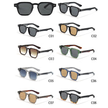 Laden Sie das Bild in den Galerie-Viewer, CATERSIDE HERREN-SONNENBRILLE – KLARER STYLE. STARKE AUSSTRAHLUNG.
