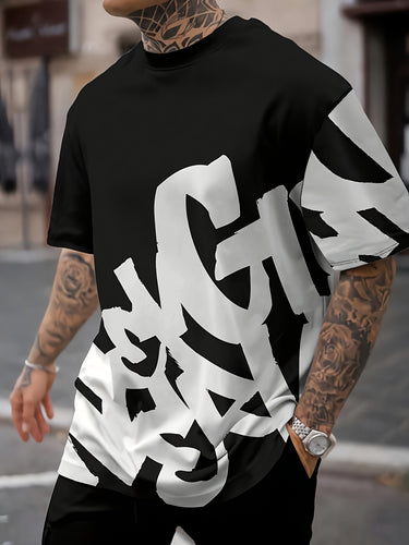 TRENDY BAGGY T-SHIRT FÜR MÄNNER MIT GROSSBUSCHSTABEN-PRINT - BARBER TRENDS WORLD