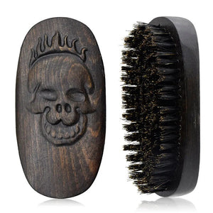 PROFESSIONELLE BARTBÜRSTE MIT WILDSCHWEINBORSTEN UND TOTENKOPF-GRIFF - BARBER TRENDS WORLD
