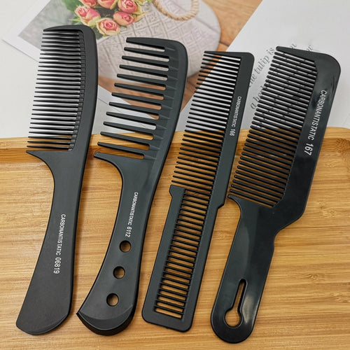 ELEGANTE PROFI-KÄMME AUS DEM BARBER SHOP - BARBER TRENDS WORLD