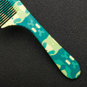 PROFESSIONELLE HAARKÄMME IM CAMOUFLAGE-PRINT - BARBER TRENDS WORLD