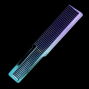 PROFESSIONELLE HAARSCHNEIDEKÄMME IM METALLIC LOOK - BARBER TRENDS WORLD