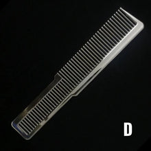 Laden Sie das Bild in den Galerie-Viewer, PROFESSIONELLE HAARSCHNEIDEKÄMME IM METALLIC LOOK - BARBER TRENDS WORLD
